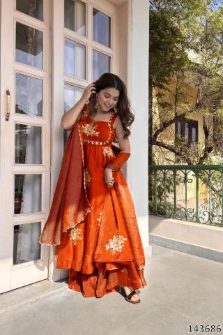 WEDDING PARTY WEAR DESIGNER GOWN SUIT
