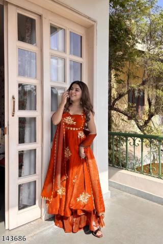 WEDDING PARTY WEAR DESIGNER GOWN SUIT