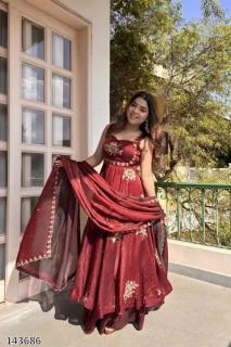 WEDDING PARTY WEAR DESIGNER GOWN SUIT
