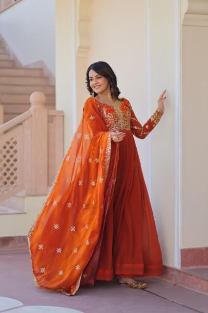 READYMADE WEDDING WEAR DESIGNER GOWN DUPATTA