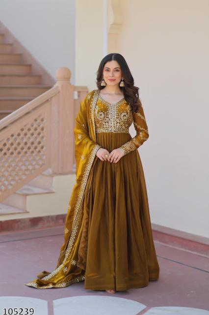 READYMADE WEDDING WEAR DESIGNER GOWN DUPATTA