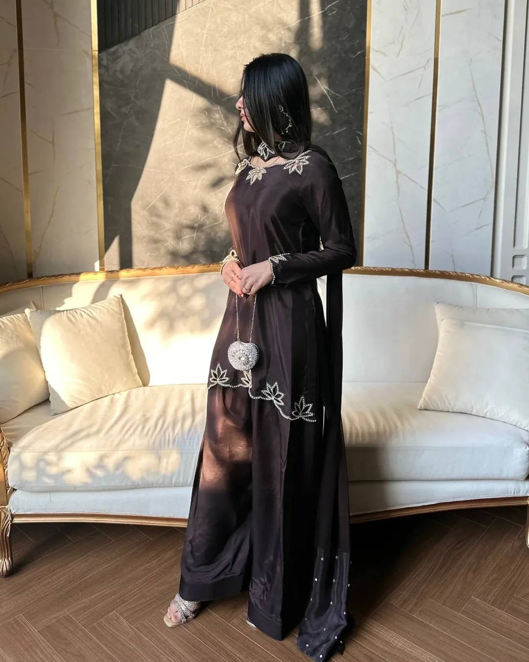 Đěsigner Party Wear Look Top With Farshi Salwar