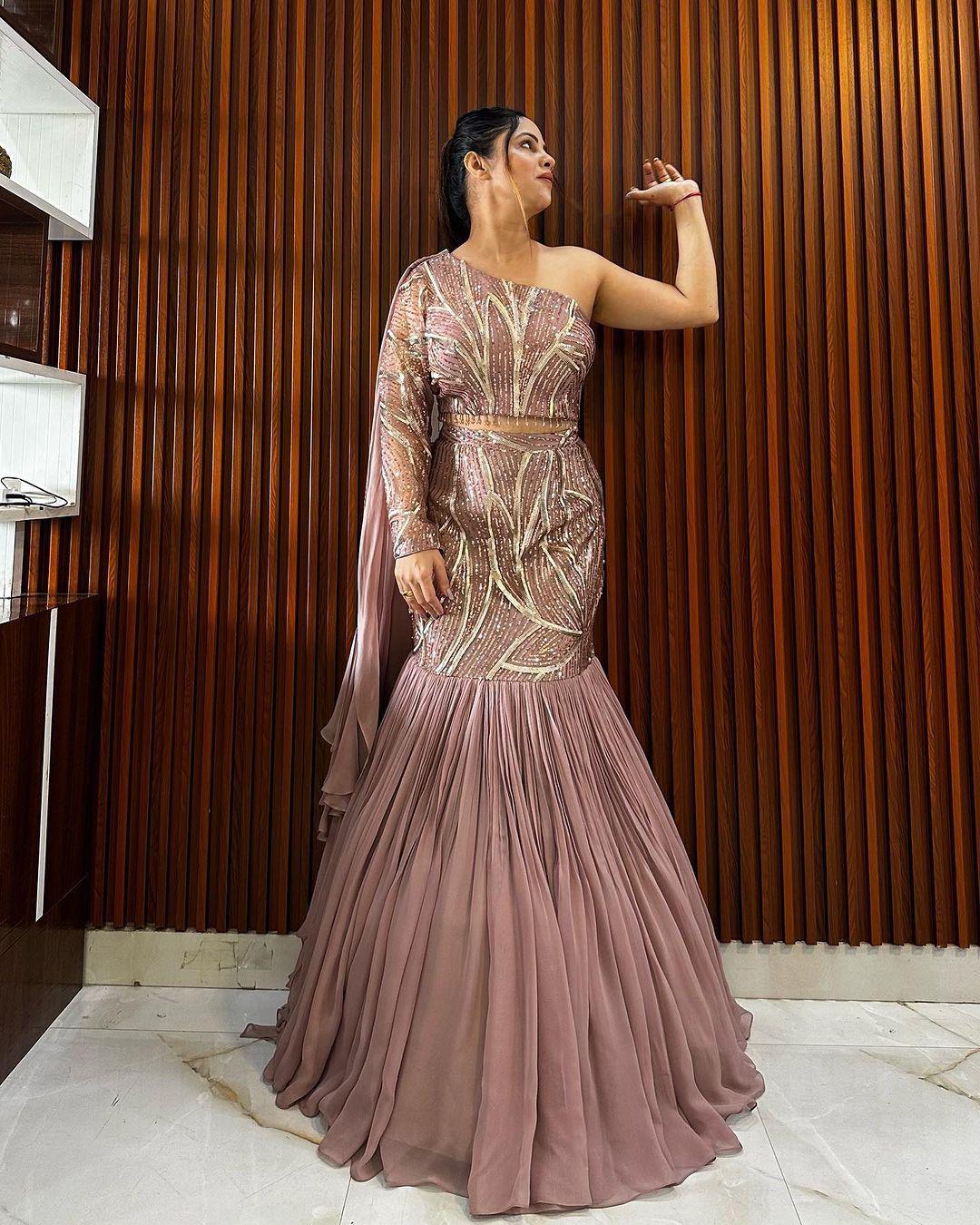 DESIGNER PARTY WEAR RUFFLE LEHENGA CHOLI DUPATTA
